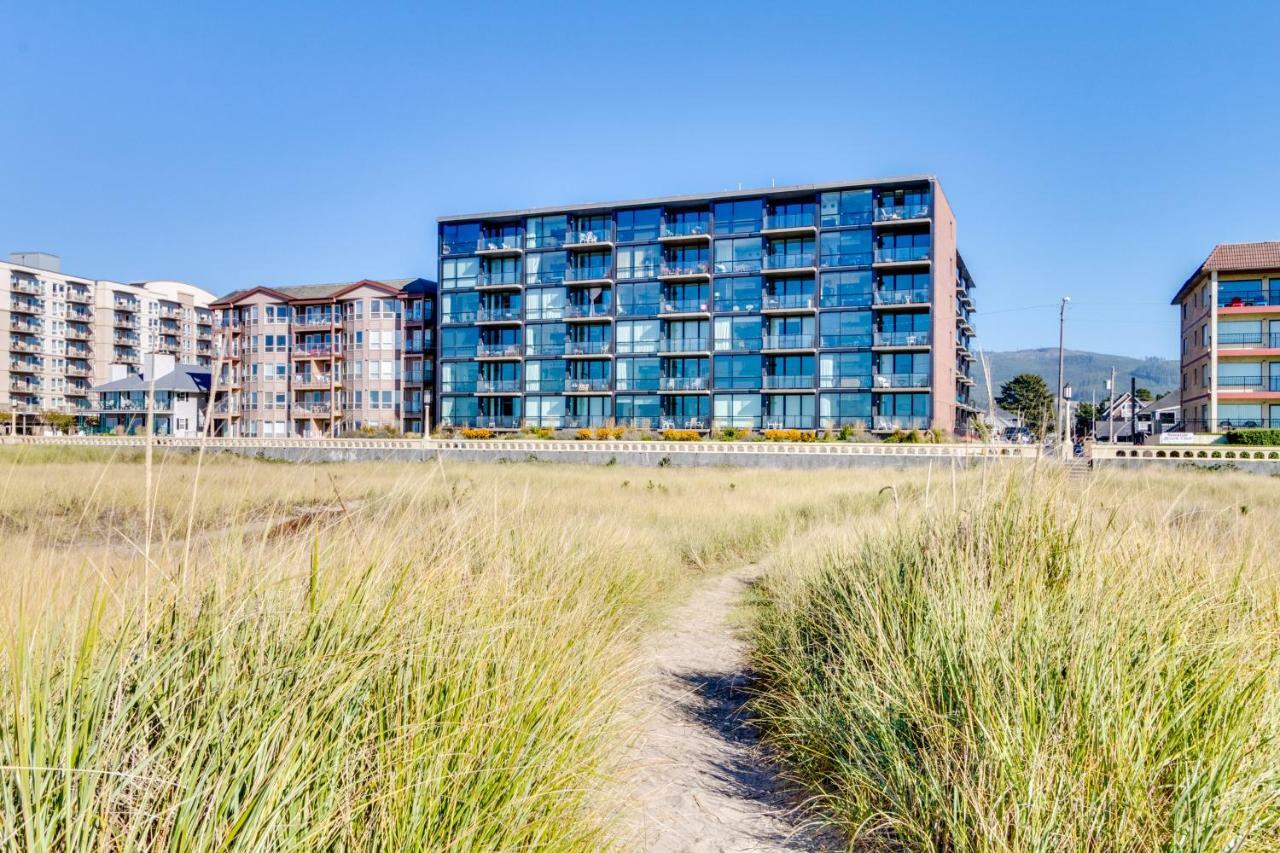 2 Bed 2 Bath Apartment In The Sand And Sea Condos Сисайд Экстерьер фото